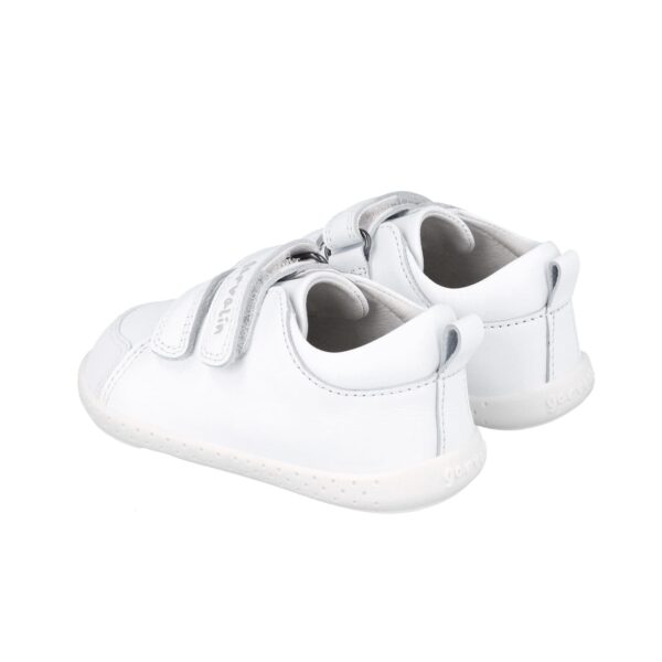 zapato infantil respetuoso Garvalín blanco vista trasera