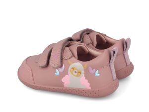 zapato infantil respetuoso Garvalín rosa con llama vista lateral-trasera detalle llama