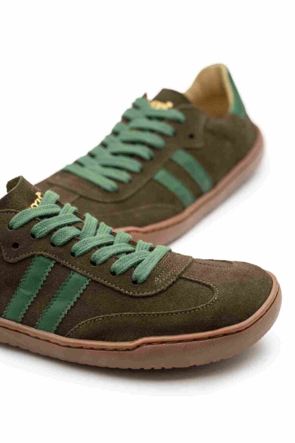 Zapatillas barefoot tipo samba hombre piel serraje kaki verde – Flexinens calzado respetuoso - Imagen 2