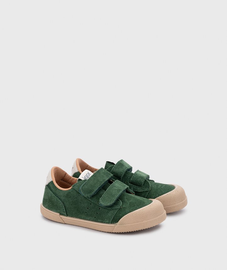 tennis suede verde de igor vista diagonal