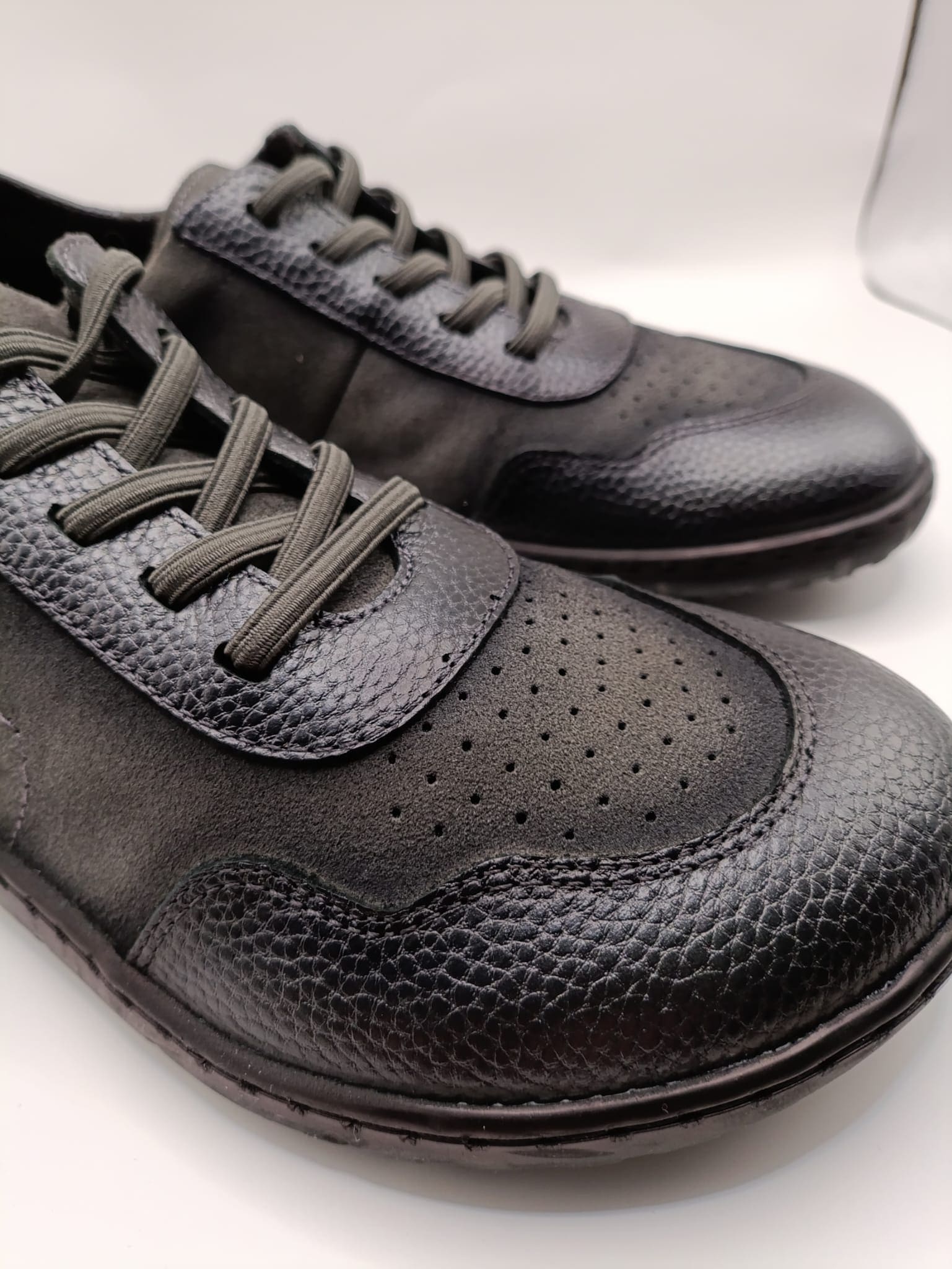 Deportiva barefoot Vivant MONTANA V-2755 Negro - Imagen 2