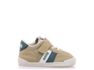 49060-C59348-MK-261-A-01 zapatillas respetuosas Mustang Free Baby vista lateral