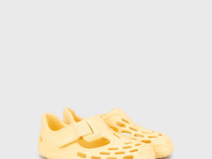 sandalias barefoot cangrejera Igor Tijuca vainilla niños