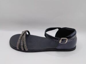 Sandalia mujer Flexinens negra elegante con tiras brillantes y suela flexible