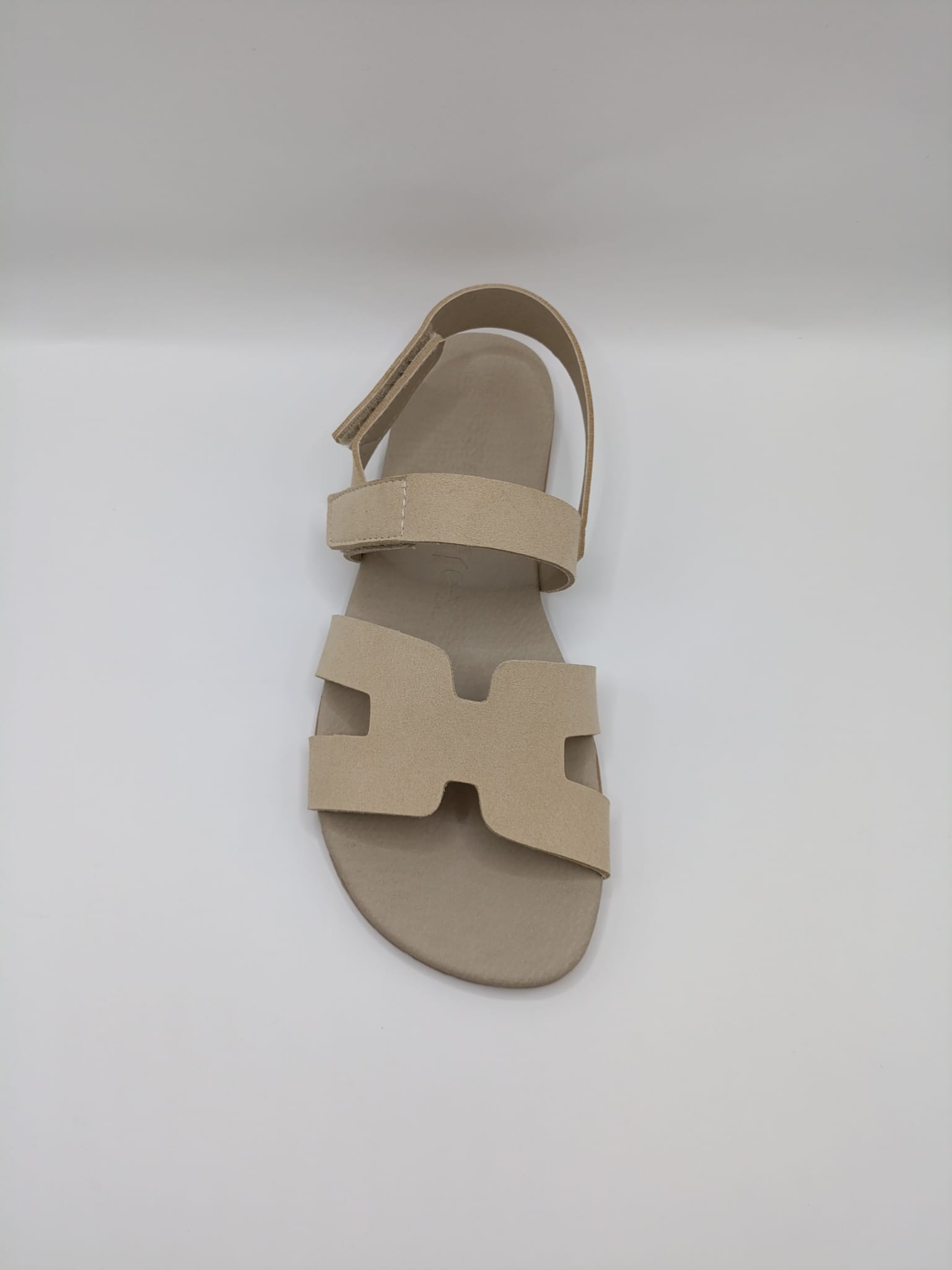 Sandalias barefoot Coqueflex tipo esclava beige vista superior, diseño minimalista y cómodo