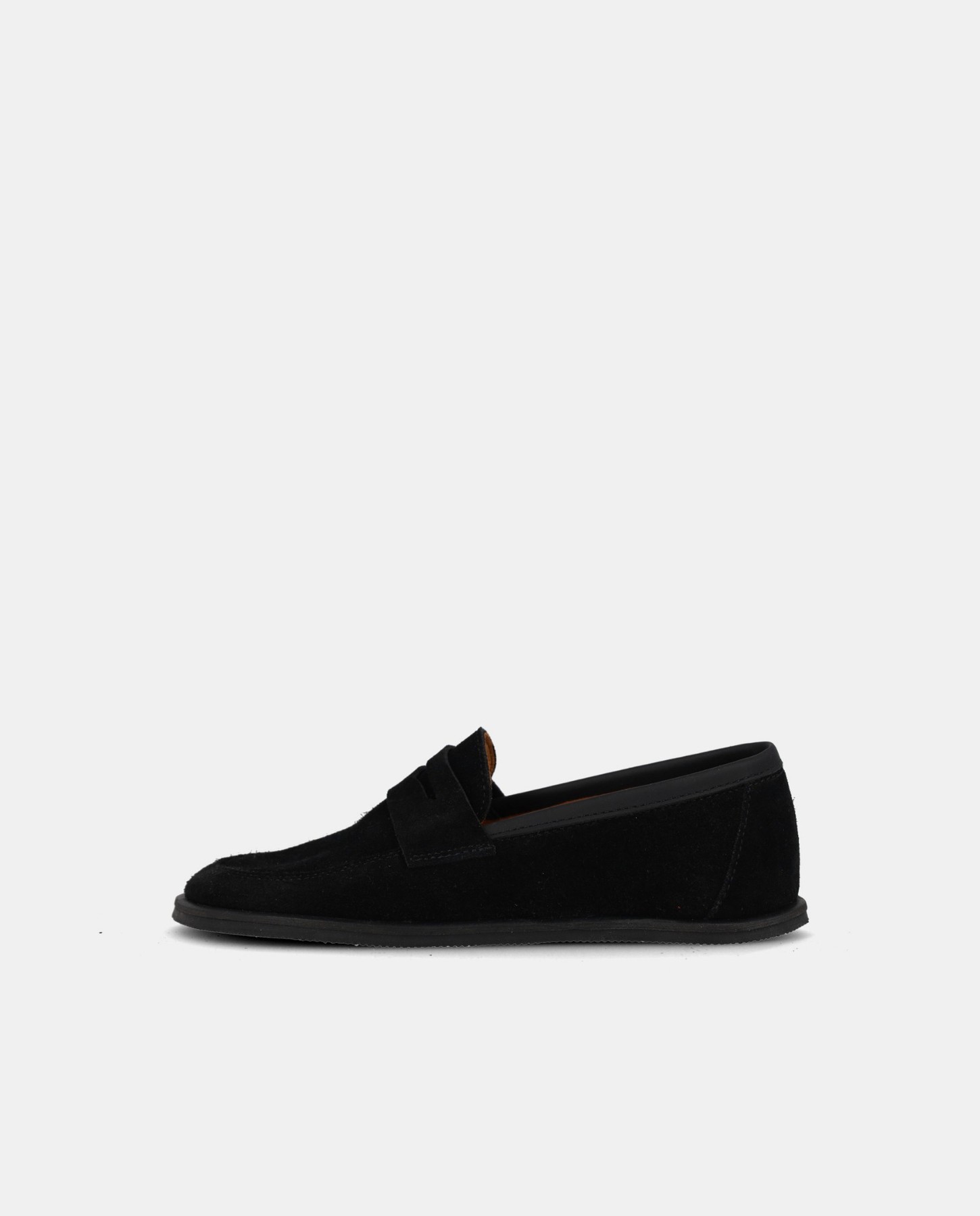 Mocasín barefoot de adulto Blanditos by Crio's Florencia de piel negra, vista lateral.