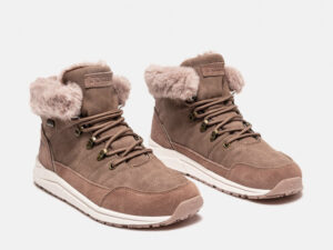 Botines barefoot veganos Joma Yaris Lady para mujer en color taupe con forro cálido, vista frontal en pareja.