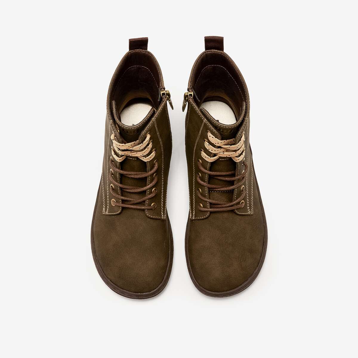 Par de botines barefoot vegano Mustang Free Alask color marrón - vista superior