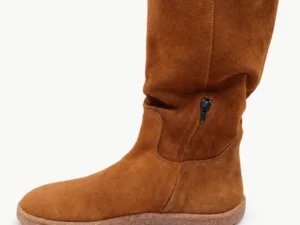 bota-barefoot-vivant-serraje-cuero-cremallera Bota barefoot Vivant de mujer en serraje marrón cuero, lateral interior con cremallera.